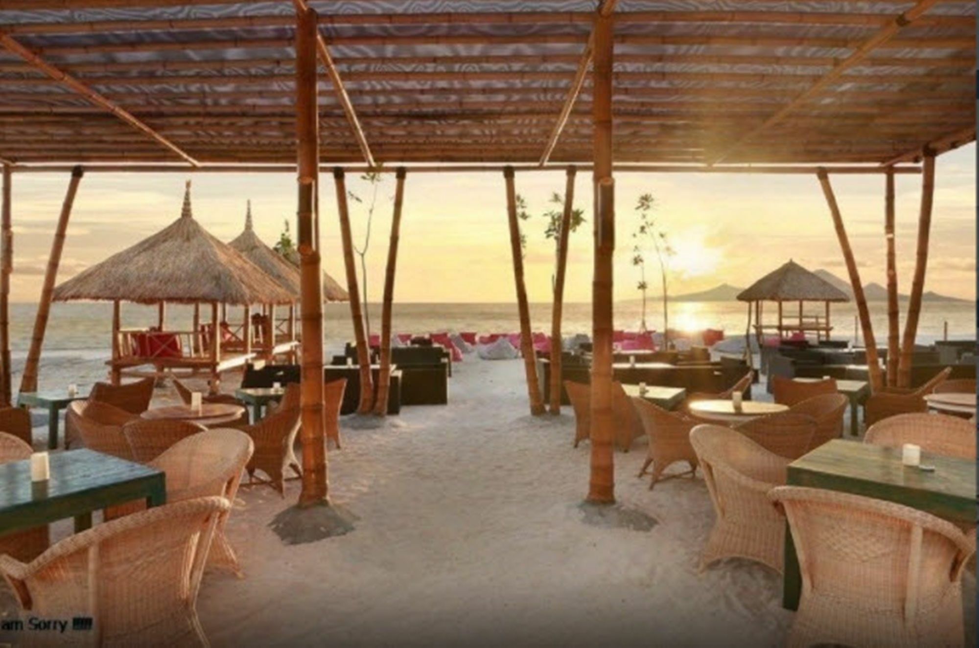 Pinkcoco Gili Trawangan - Constant Surprises - For Cool Adults Only Hotel Exterior photo